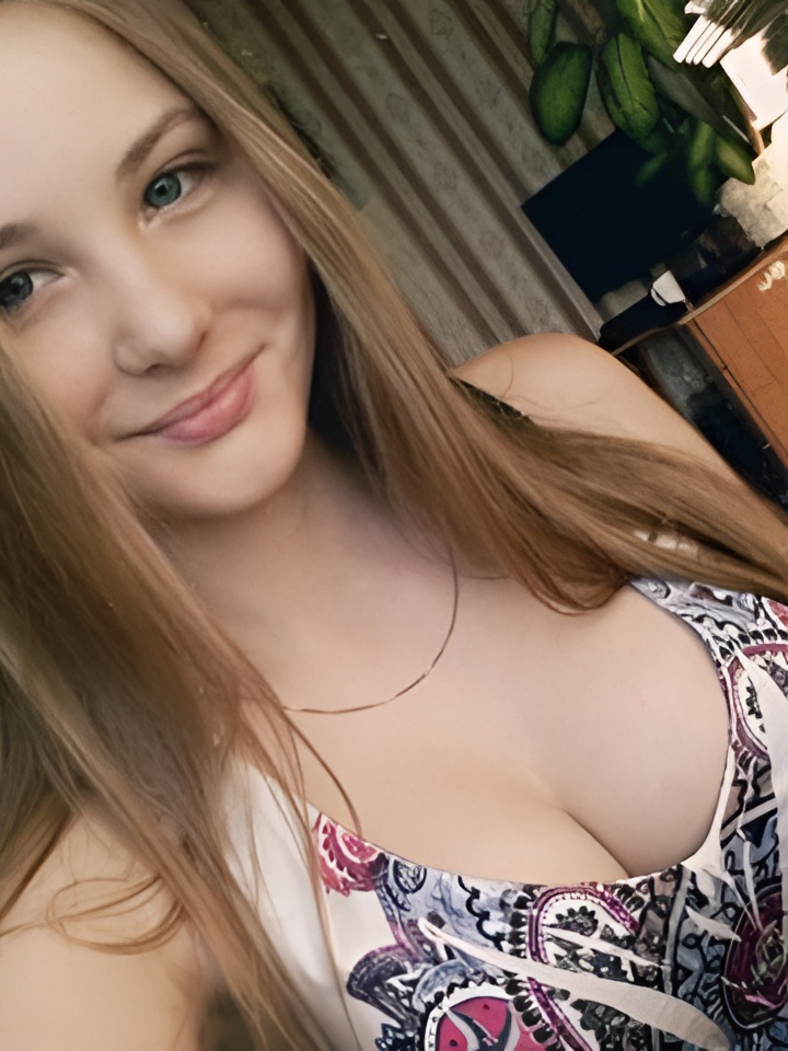 Элеонора привлекальеная девушка из Ступино цена от 4000 руб