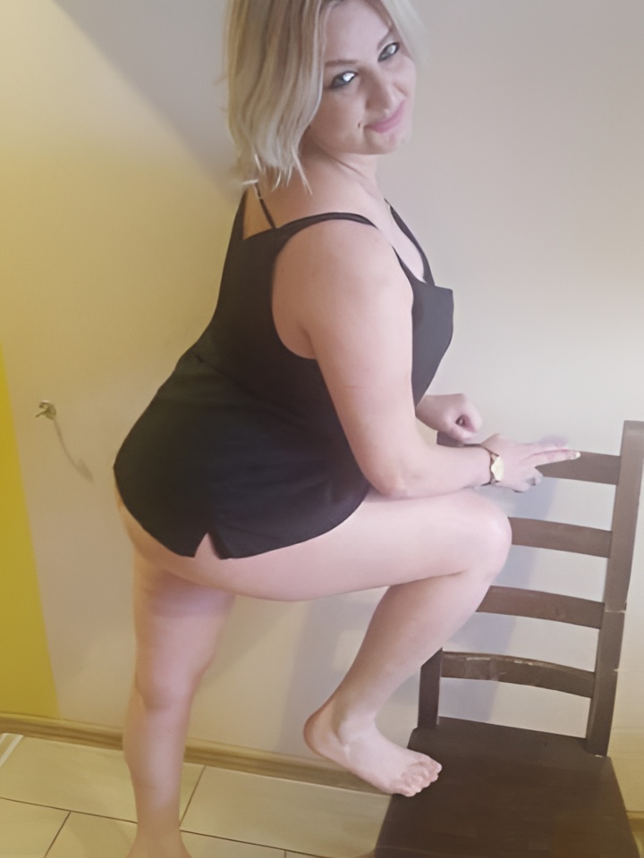 Илона привлекальеная девушка из Ступино цена от 3000 руб