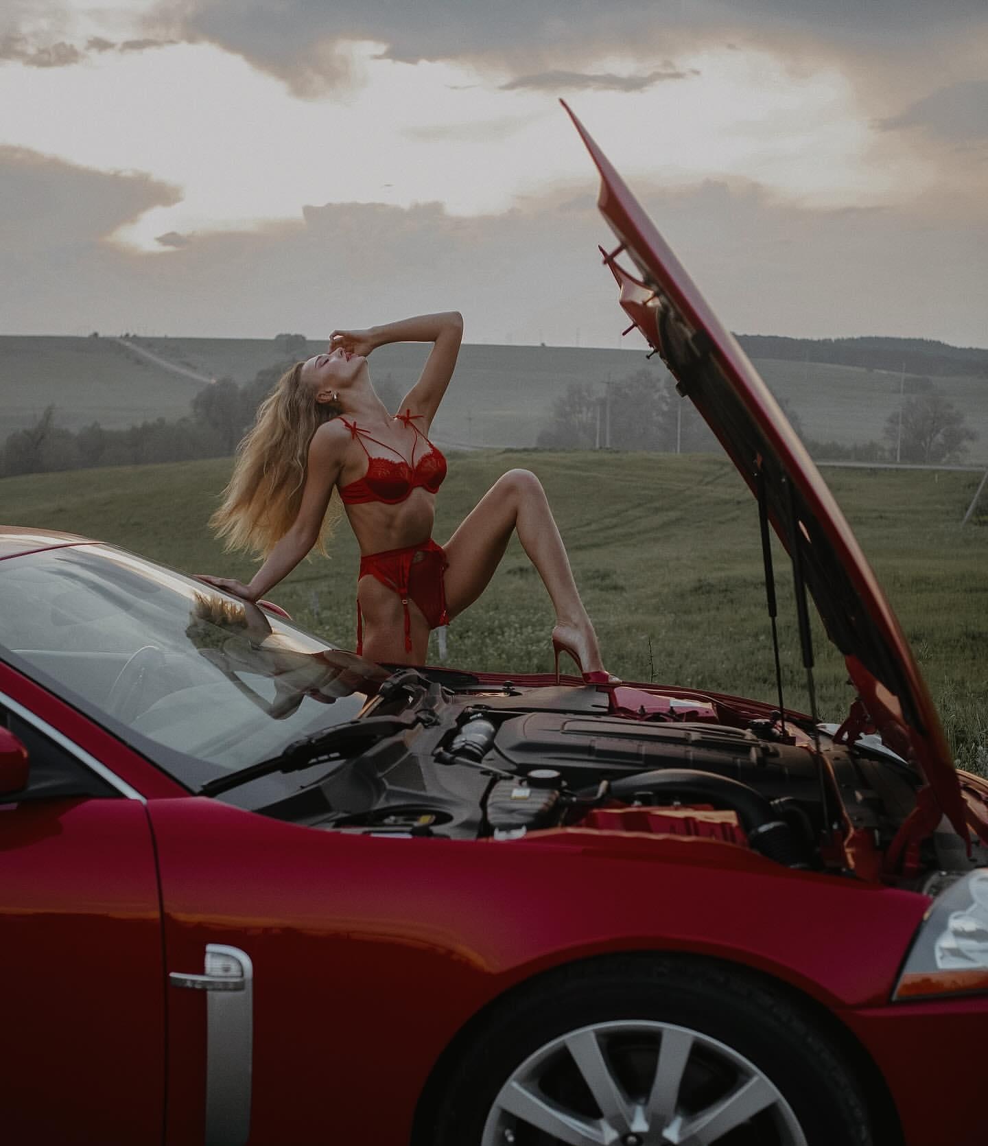 Надежда привлекальеная девушка из Ступино цена от 10000 руб