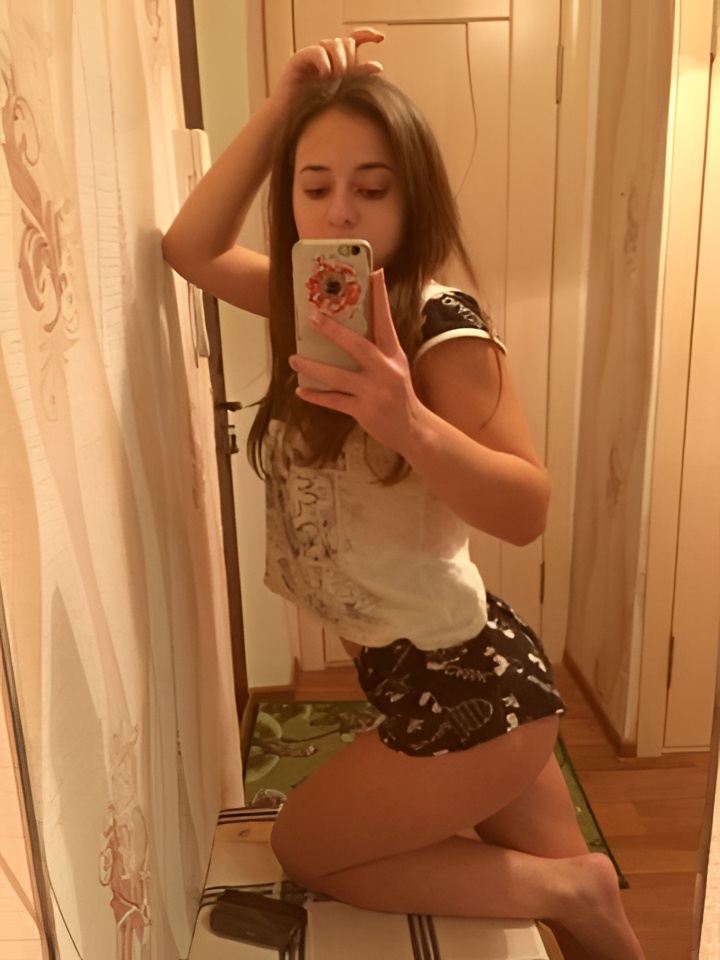 Индивидуалка Владлена, доступна для личного знакомства от 4000 руб