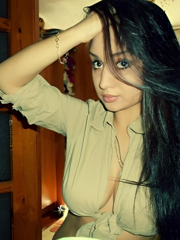 Олечка фото 2