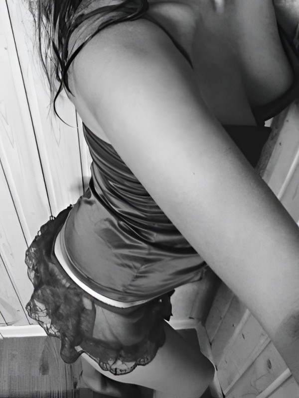 Серафима привлекательная девушка из Ступино цена от 4000 руб