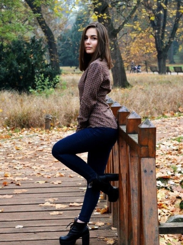 Карина привлекательная девушка из Ступино цена от 3500 руб