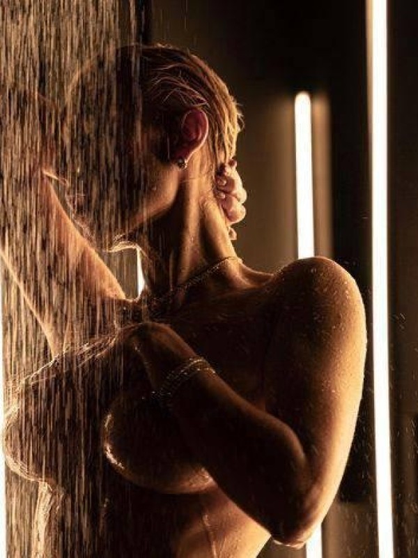 Ева привлекательная девушка из Ступино цена от 4000 руб